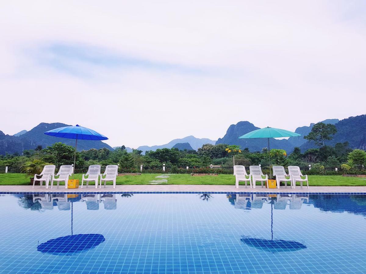 Simon Riverside Hotel Vang Vieng Exterior photo